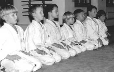 Kinder Seiza